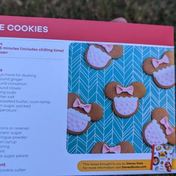 Disney+ Disney Drop - MINNIE MOUSE THEME Bundle Set - Picture 3 of 7